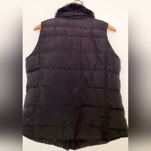 U.S. Polo Association black puffer vest jacket - Picture 4 of 4